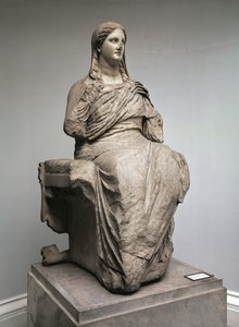デメテル、クニドスの像、小アジア、紀元前350年頃（大理石）